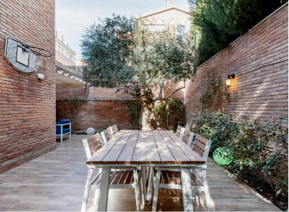 Bonito Duplex Con Piscina En Barcelona&Playa Apartment Tiana ภายนอก รูปภาพ